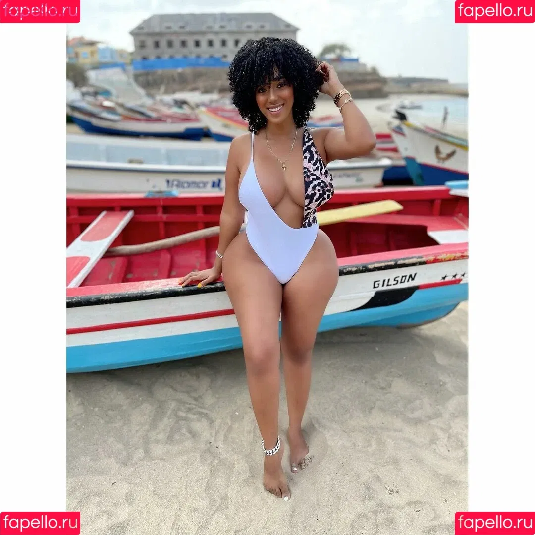 Sophie Likosky Onlyfans Photo Gallery 