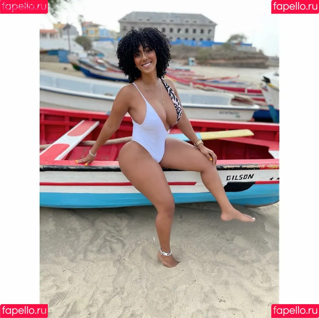 Sophie Likosky Onlyfans Photo Gallery 