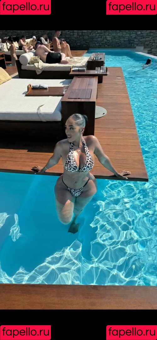 Sophie Likosky Onlyfans Photo Gallery 