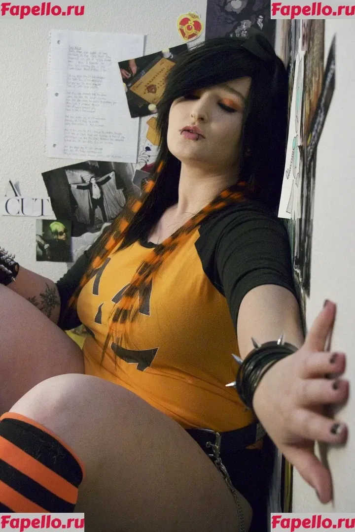 Alexandria The Red Onlyfans Photo Gallery 