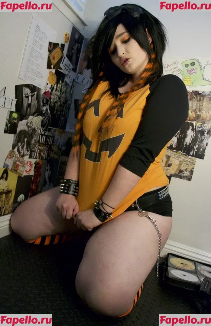 Alexandria The Red Onlyfans Photo Gallery 