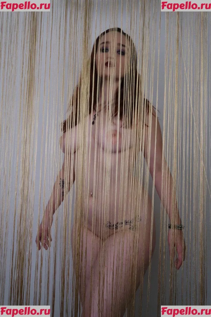 Alexandria The Red Onlyfans Photo Gallery 