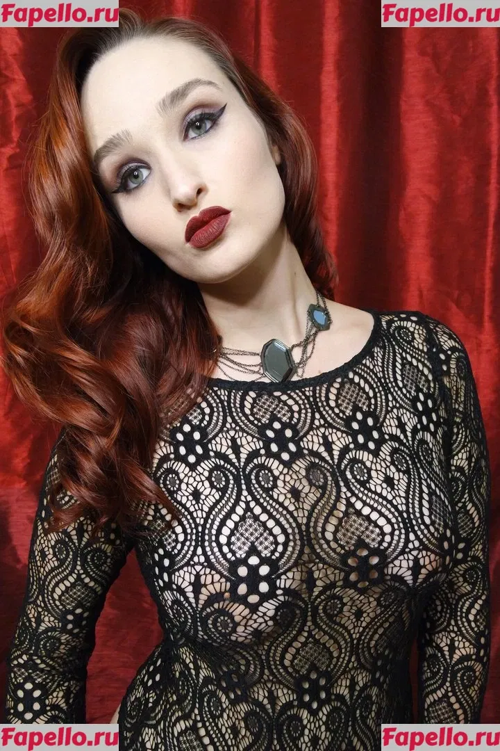 Alexandria The Red Onlyfans Photo Gallery 
