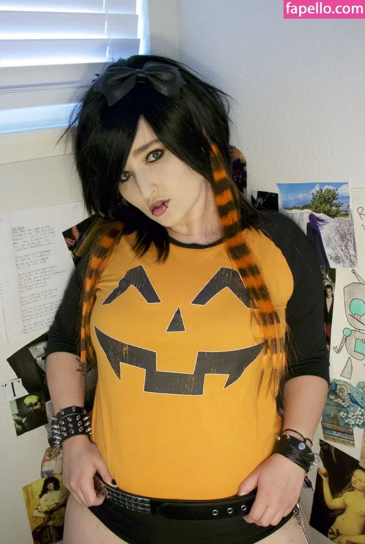 Alexandria The Red Onlyfans Photo Gallery 