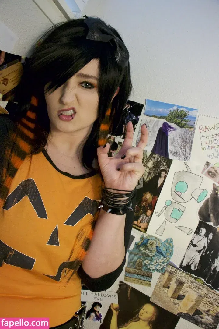 Alexandria The Red Onlyfans Photo Gallery 