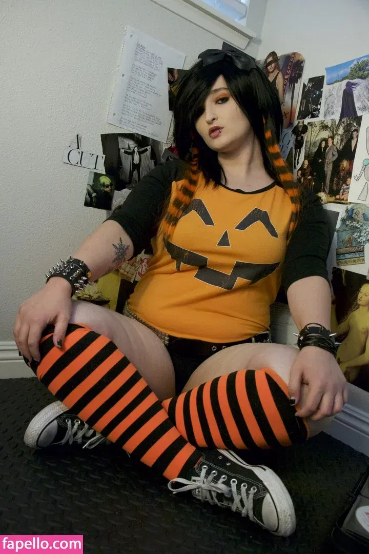 Alexandria The Red Onlyfans Photo Gallery 