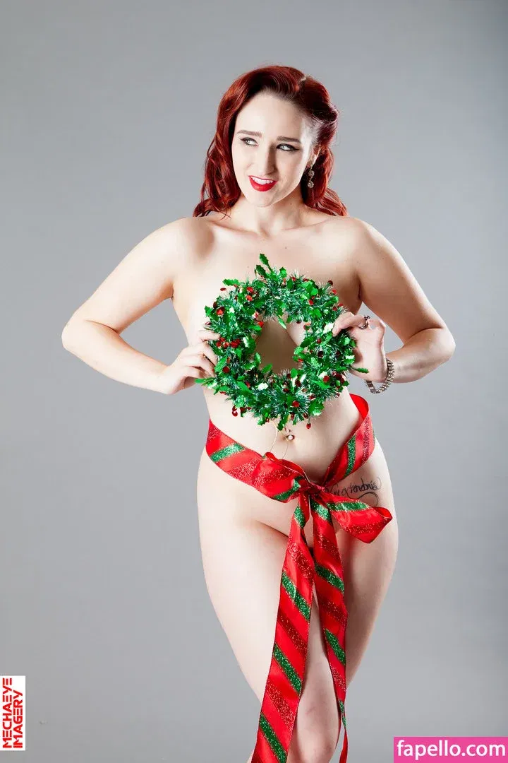 Alexandria The Red Onlyfans Photo Gallery 