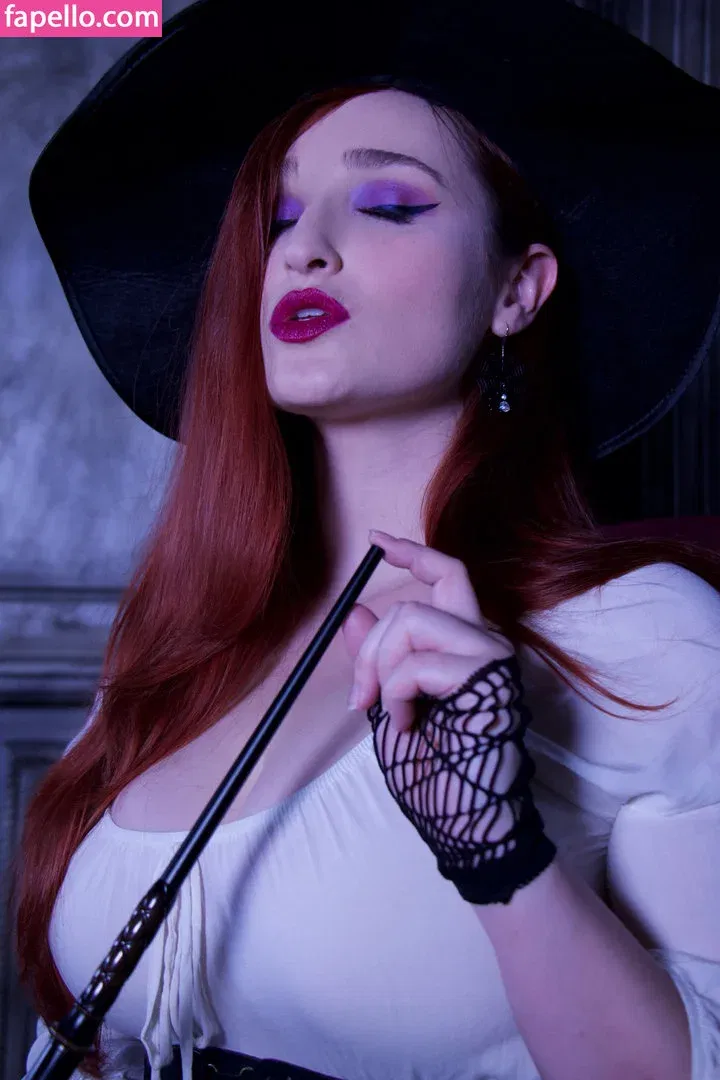 Alexandria The Red Onlyfans Photo Gallery 