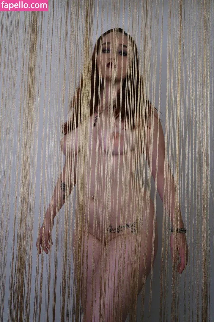 Alexandria The Red Onlyfans Photo Gallery 