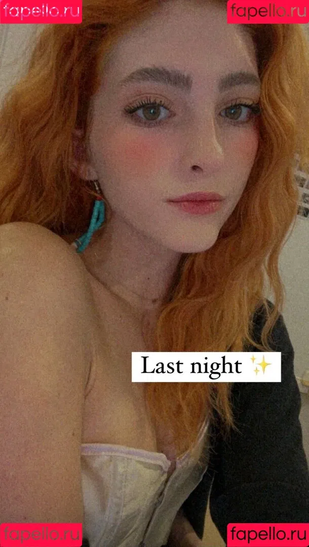 Willow Shields Onlyfans Photo Gallery 