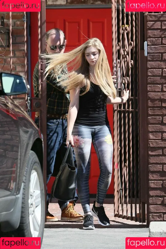 Willow Shields Onlyfans Photo Gallery 