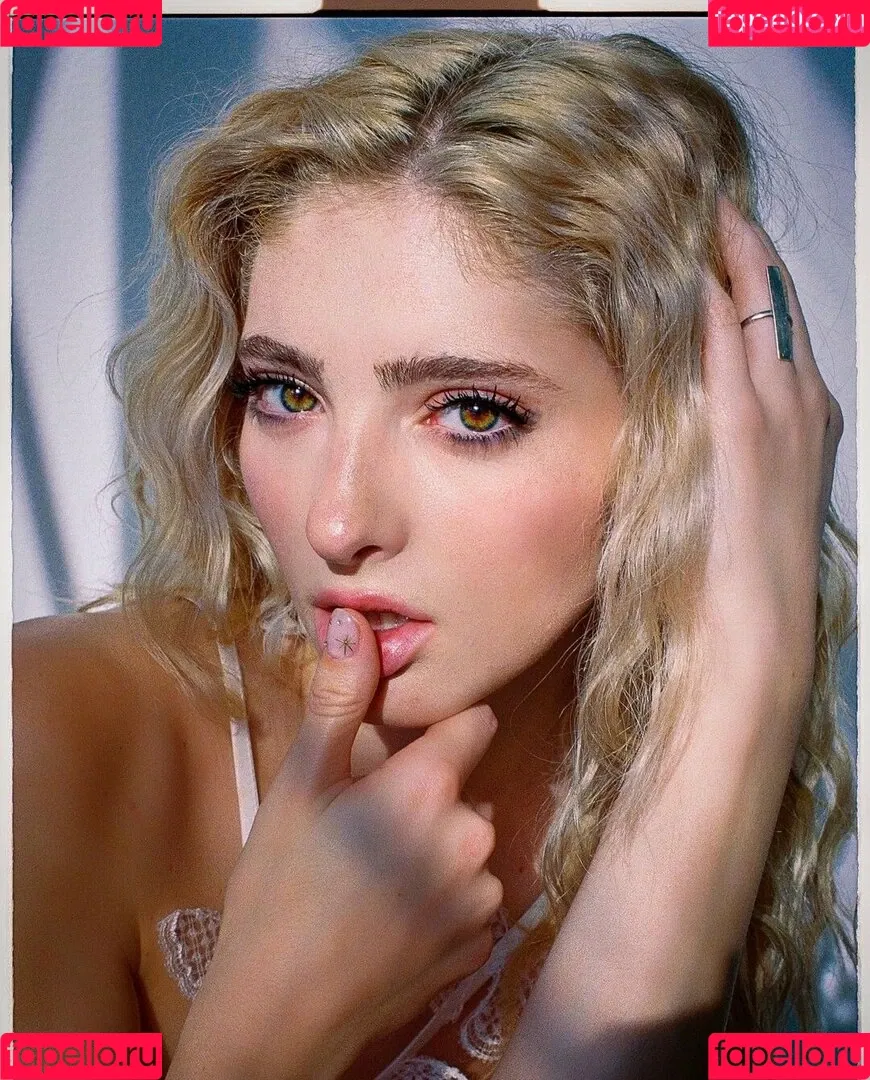 Willow Shields Onlyfans Photo Gallery 