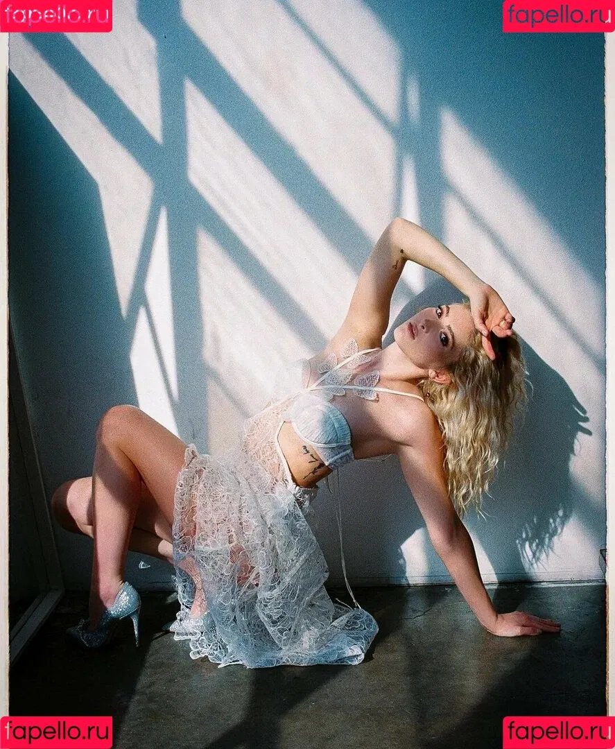 Willow Shields Onlyfans Photo Gallery 