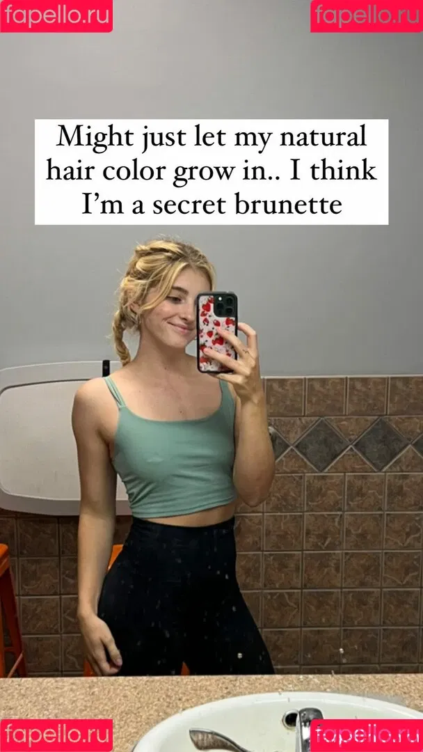 Willow Shields Onlyfans Photo Gallery 