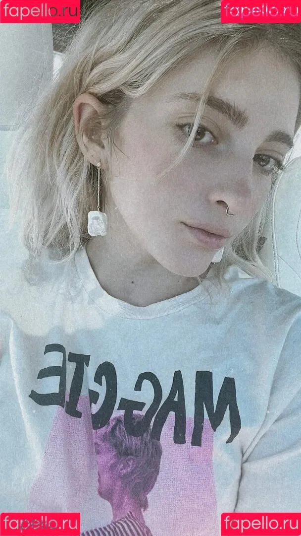 Willow Shields Onlyfans Photo Gallery 