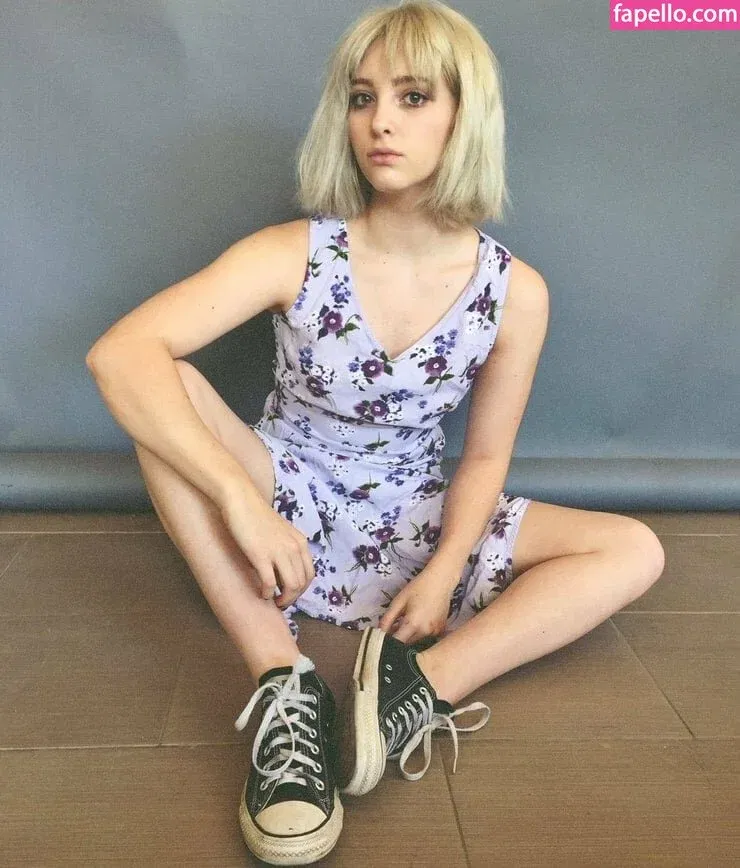 Willow Shields Onlyfans Photo Gallery 