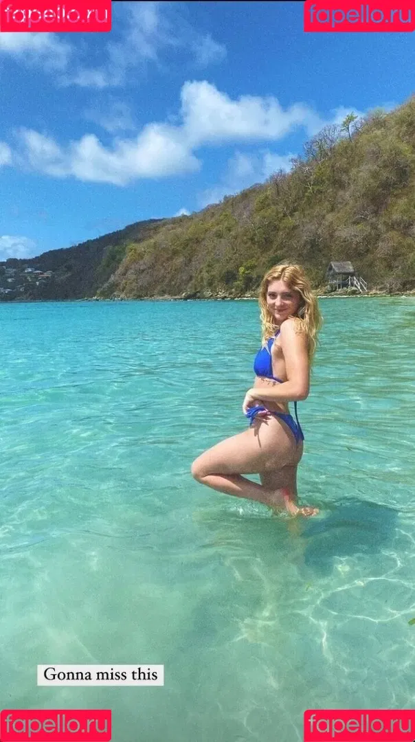 Willow Shields Onlyfans Photo Gallery 