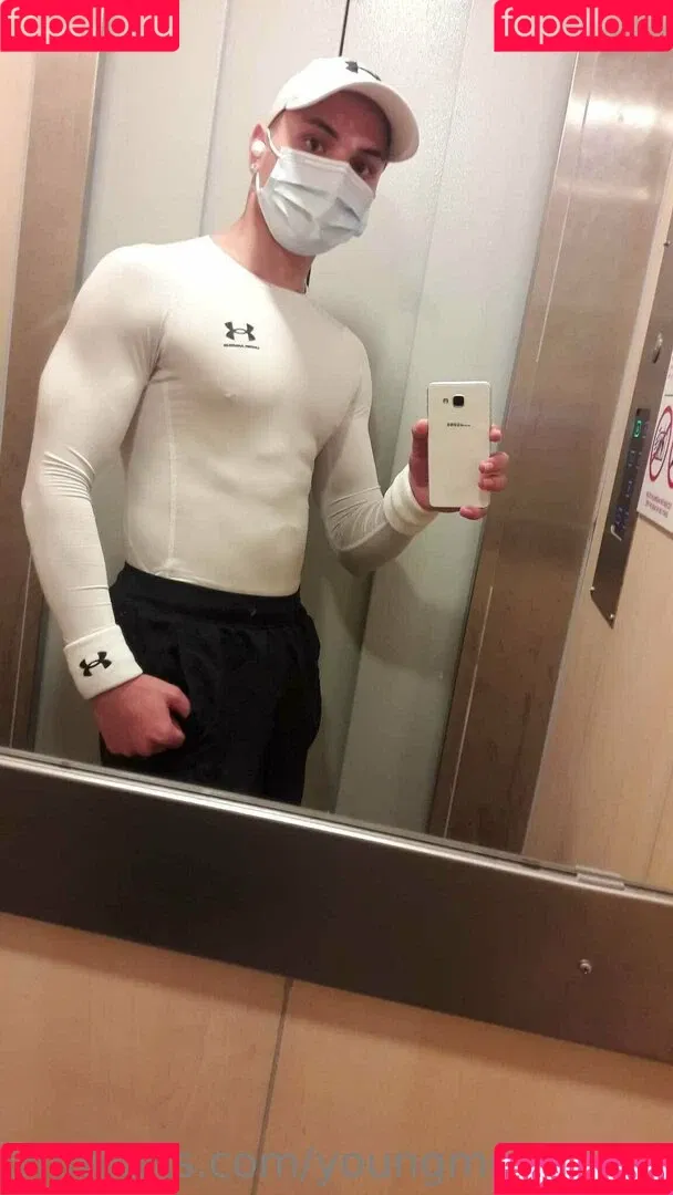 youngmusclegrowingboy Onlyfans Photo Gallery 