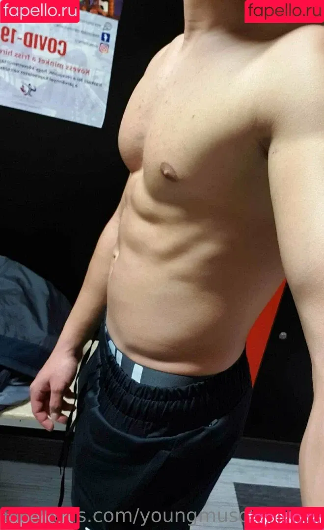 youngmusclegrowingboy Onlyfans Photo Gallery 