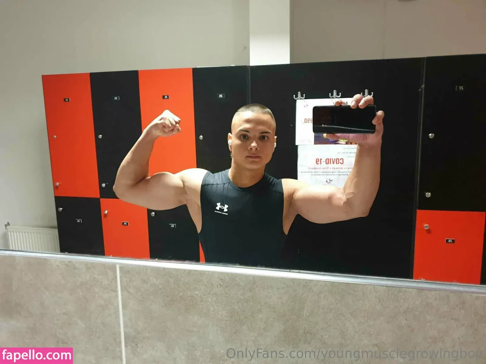 youngmusclegrowingboy Onlyfans Photo Gallery 