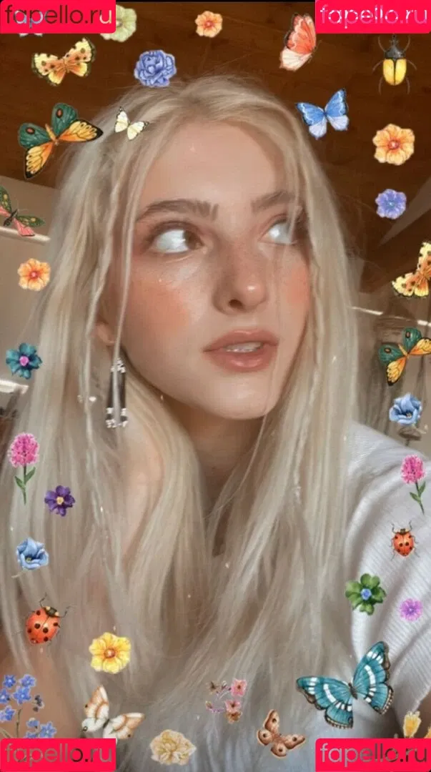 Willow Shields Onlyfans Photo Gallery 