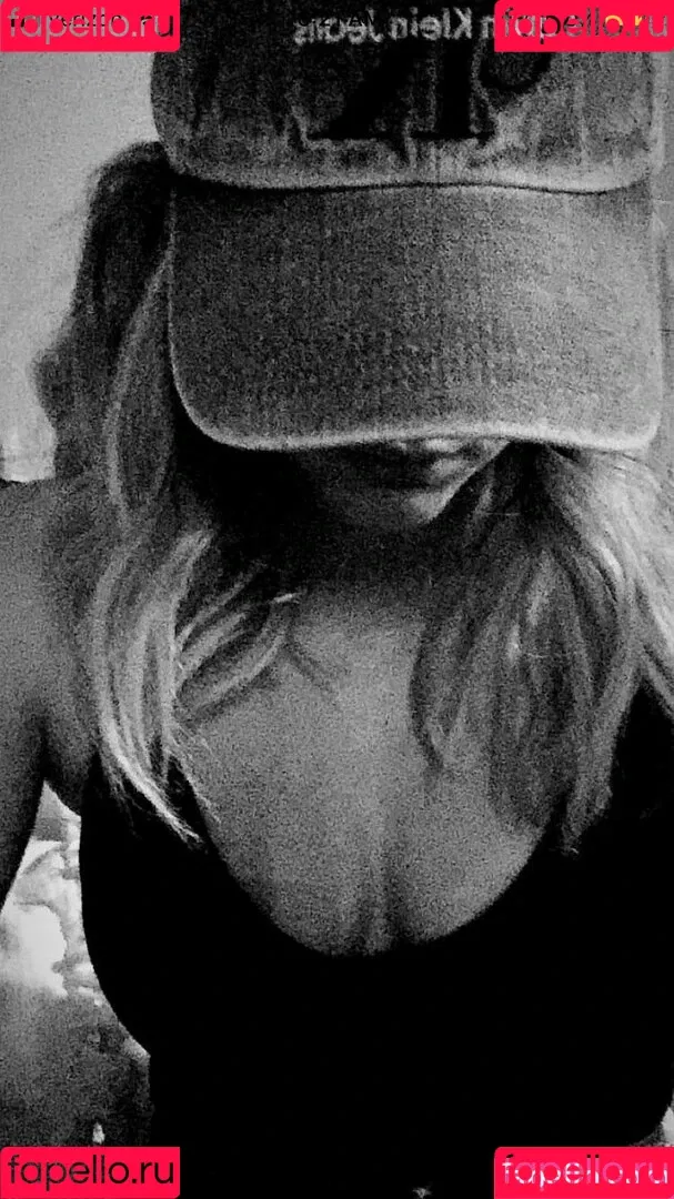 Willow Shields Onlyfans Photo Gallery 