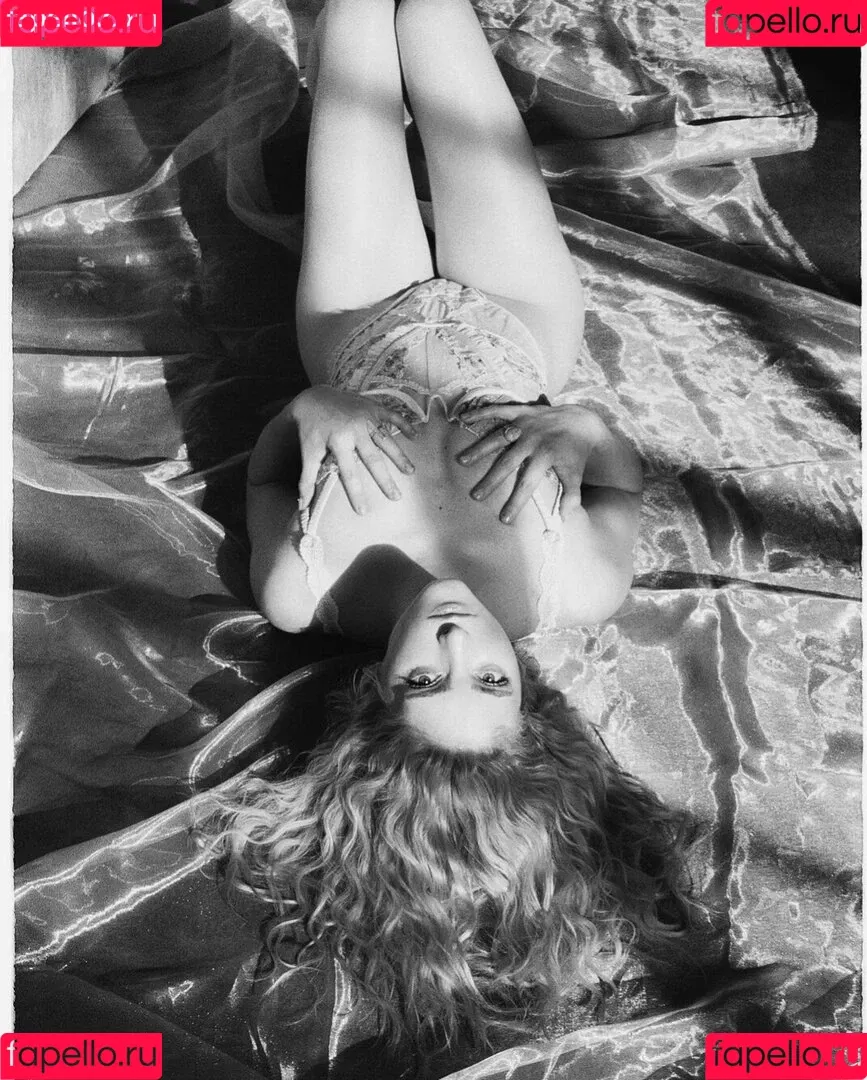 Willow Shields Onlyfans Photo Gallery 