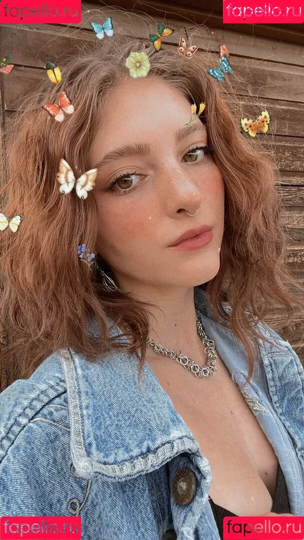 Willow Shields Onlyfans Photo Gallery 