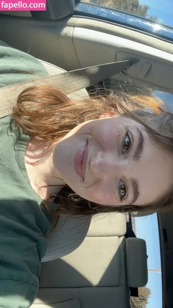 Willow Shields Onlyfans Photo Gallery 