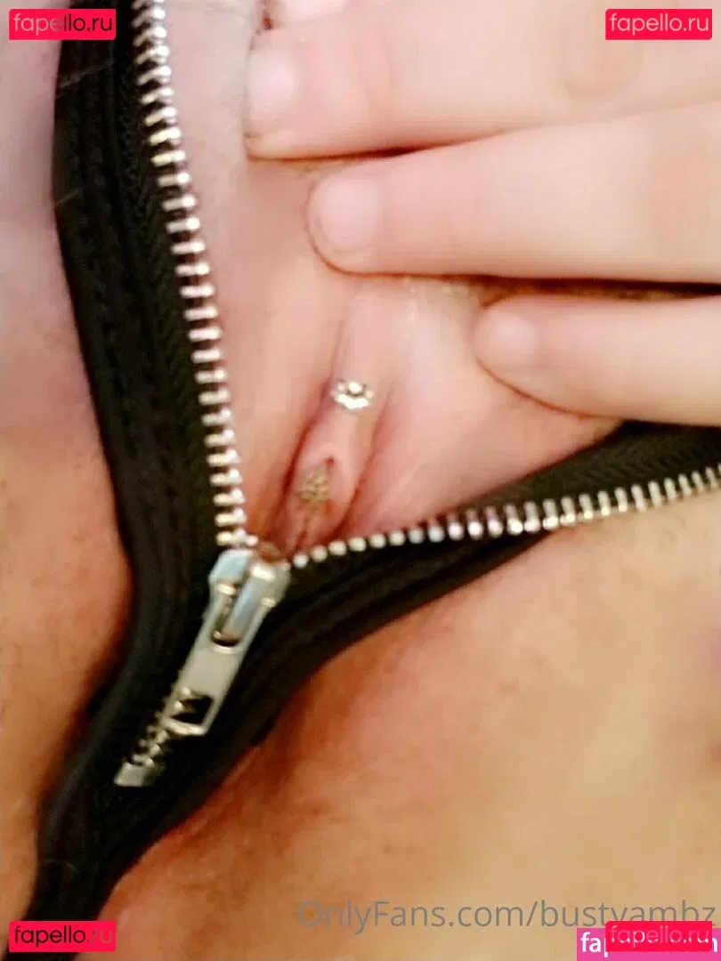 bustyambz Onlyfans Photo Gallery 