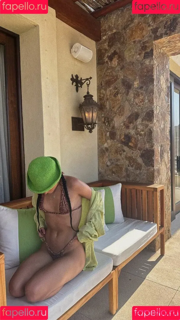 Dixie D'Amelio Onlyfans Photo Gallery 