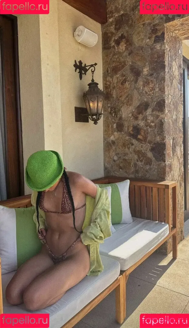 Dixie D'Amelio Onlyfans Photo Gallery 