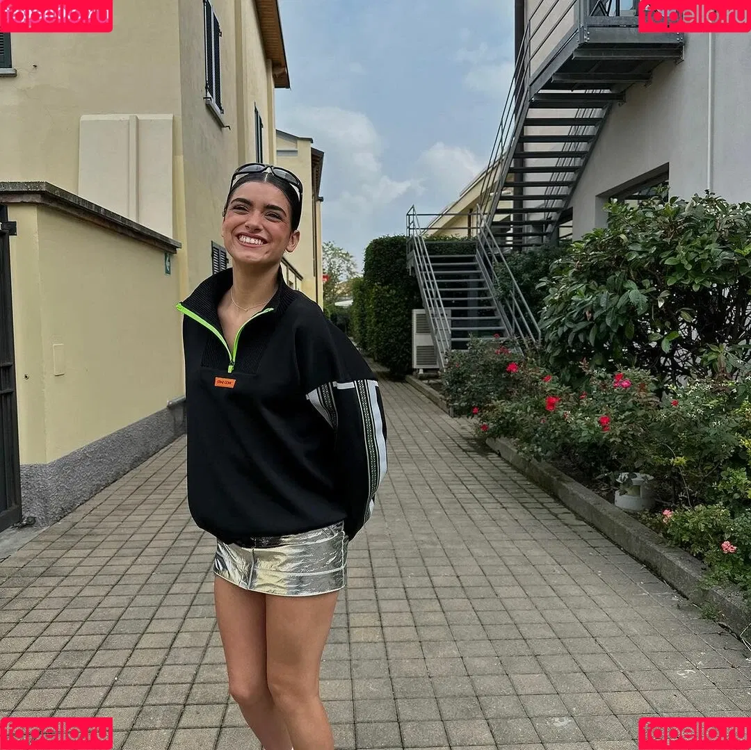 Dixie D'Amelio Onlyfans Photo Gallery 