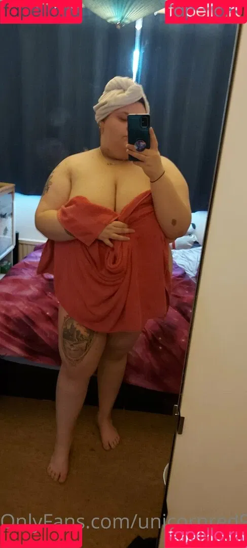 unicornred99 Onlyfans Photo Gallery 