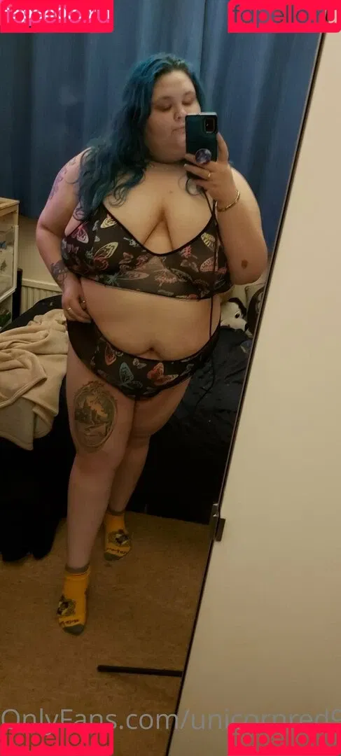 unicornred99 Onlyfans Photo Gallery 