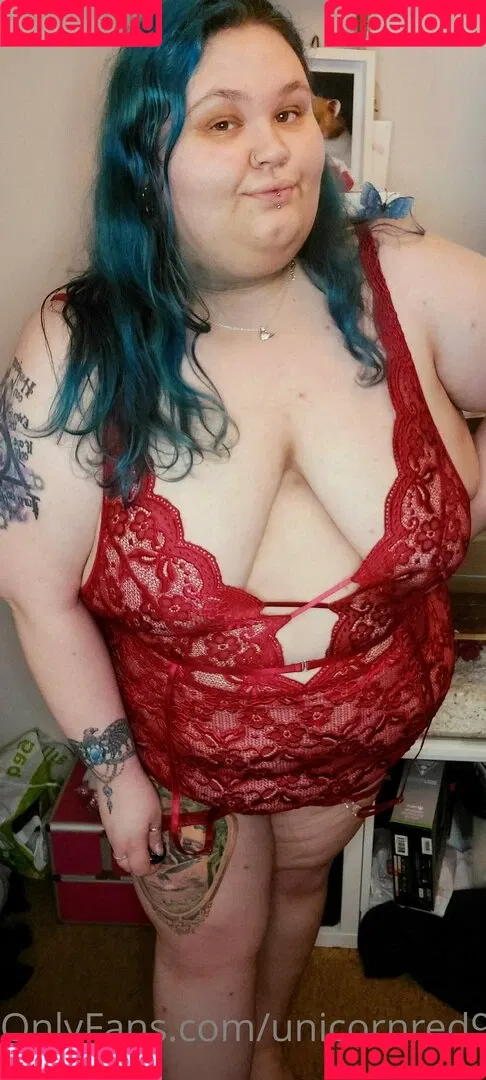 unicornred99 Onlyfans Photo Gallery 