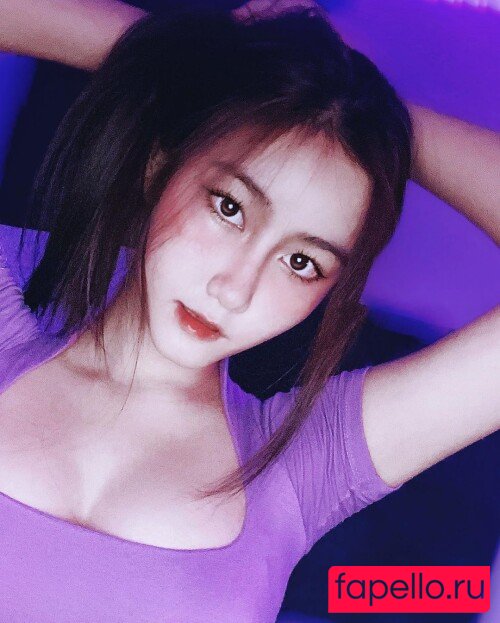 f_manatsanan Onlyfans Photo Gallery 