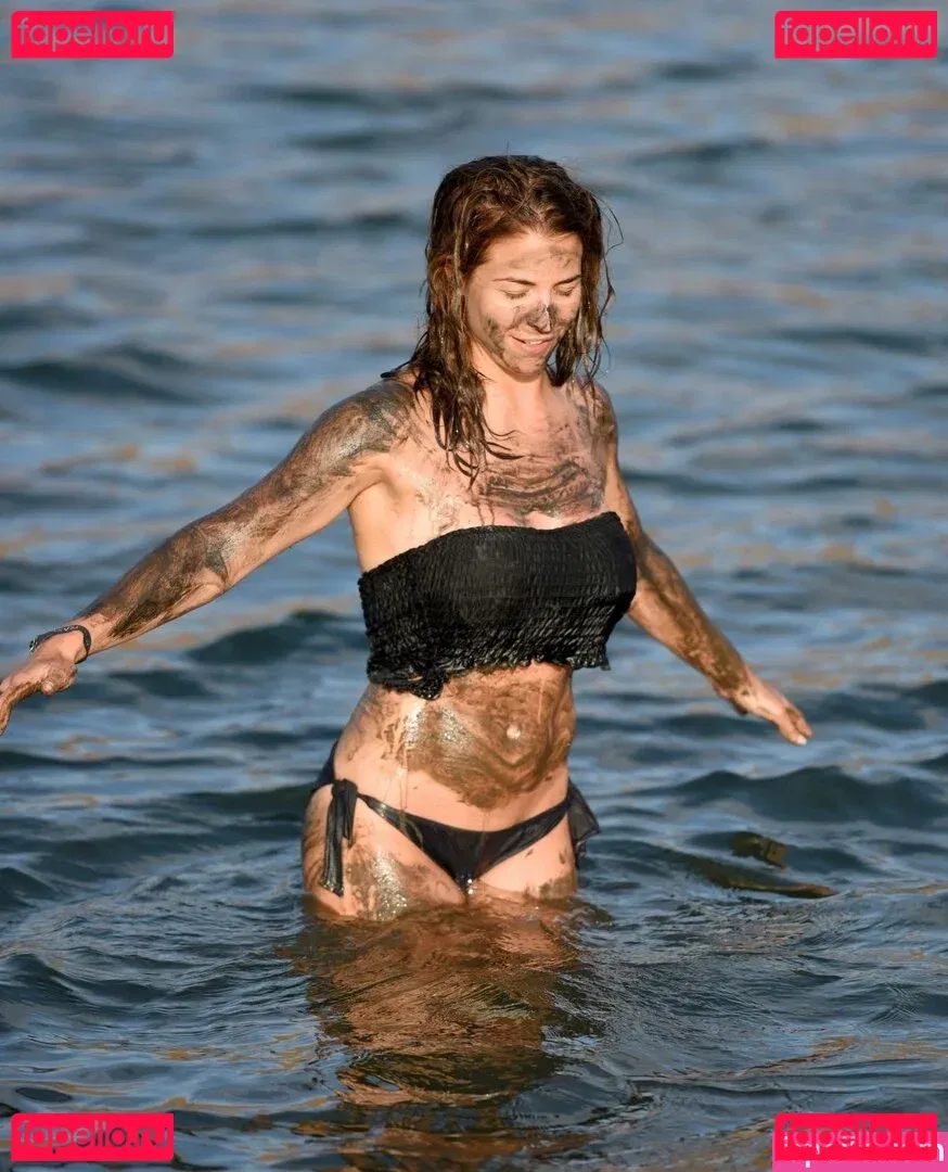 Gemma Atkinson Onlyfans Photo Gallery 