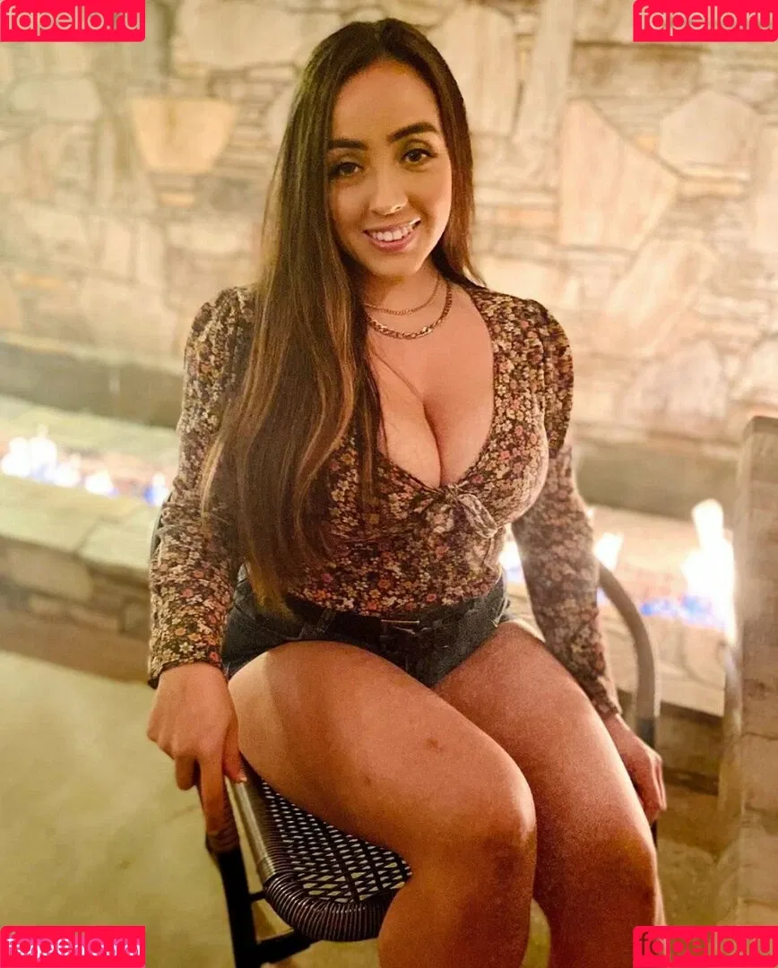 Alissandra Segura Onlyfans Photo Gallery 