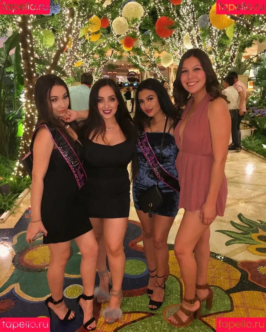 Alissandra Segura Onlyfans Photo Gallery 