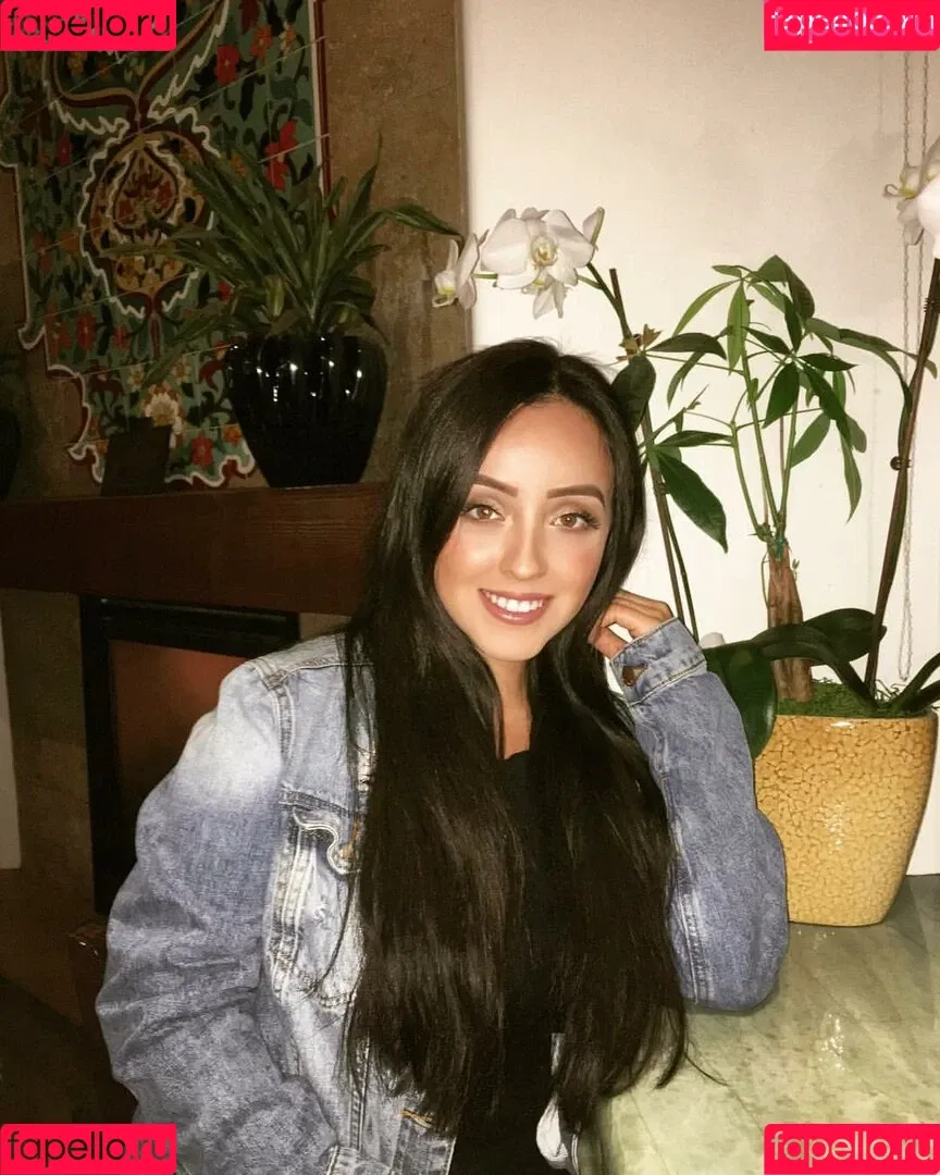 Alissandra Segura Onlyfans Photo Gallery 