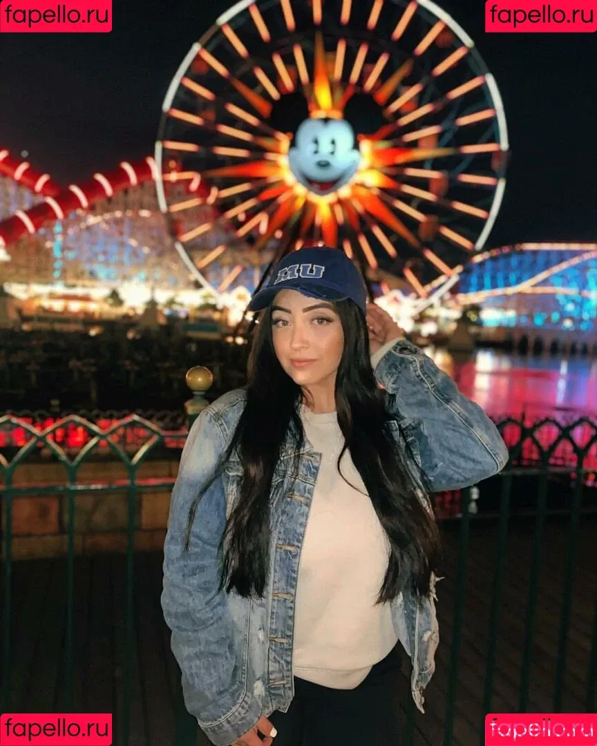 Alissandra Segura Onlyfans Photo Gallery 