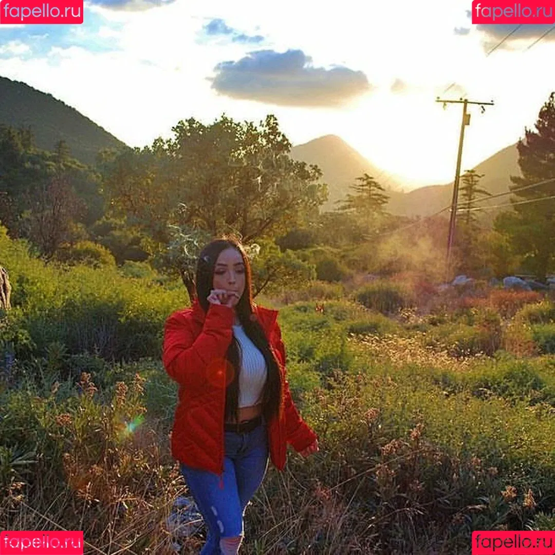 Alissandra Segura Onlyfans Photo Gallery 