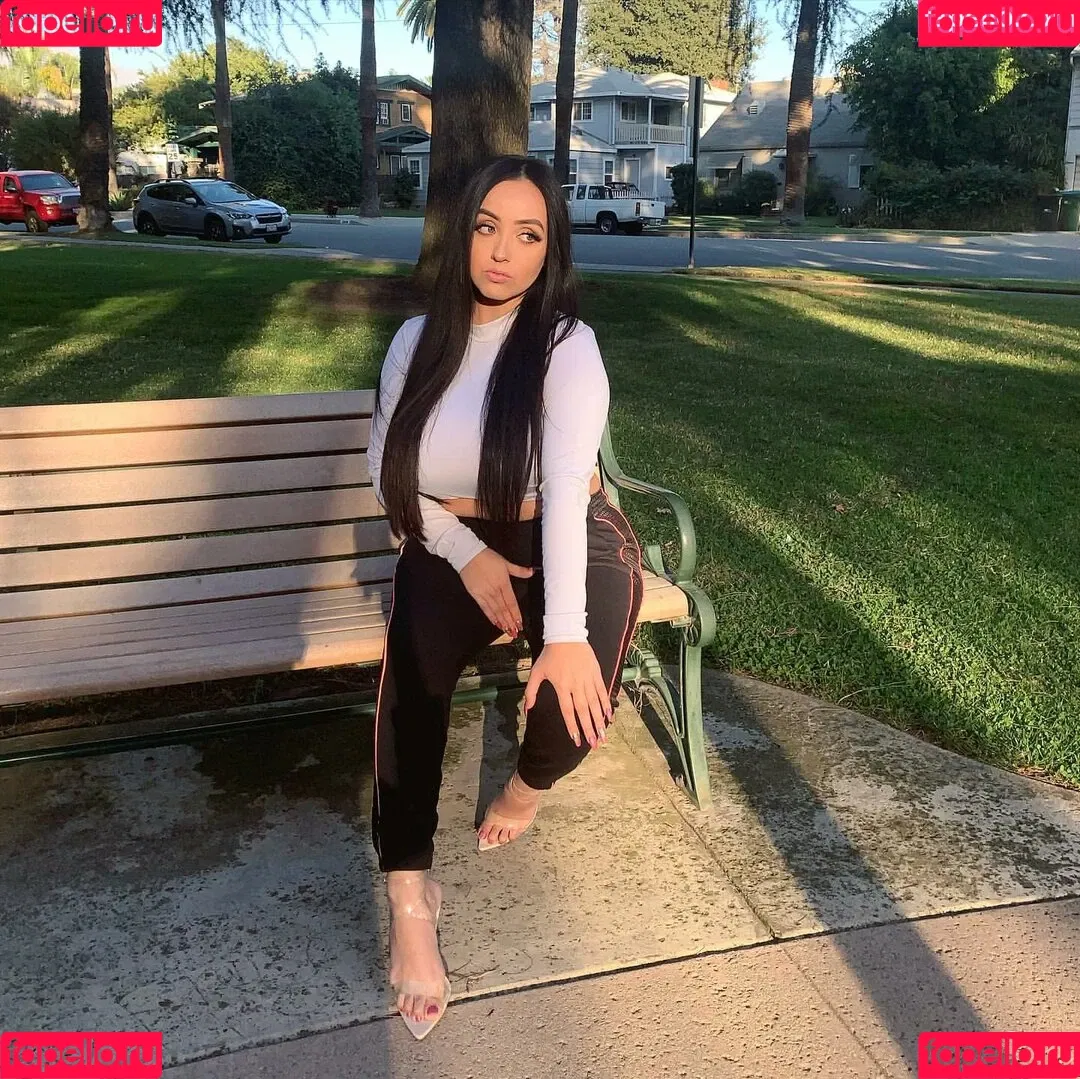 Alissandra Segura Onlyfans Photo Gallery 