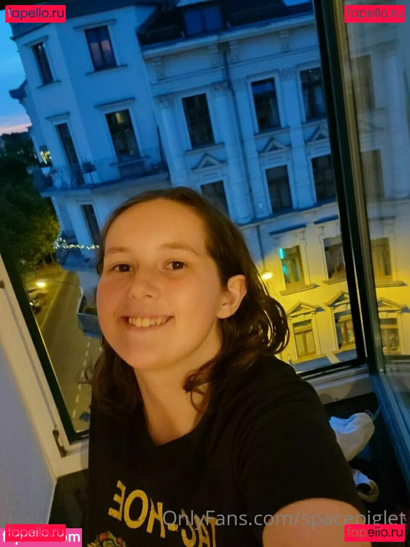 spacepiglet Onlyfans Photo Gallery 