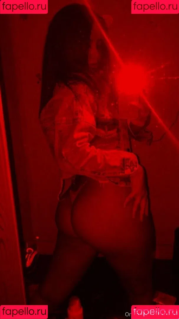 vixeen Onlyfans Photo Gallery 