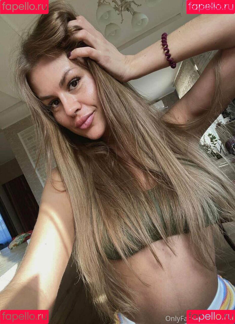 vixeen Onlyfans Photo Gallery 