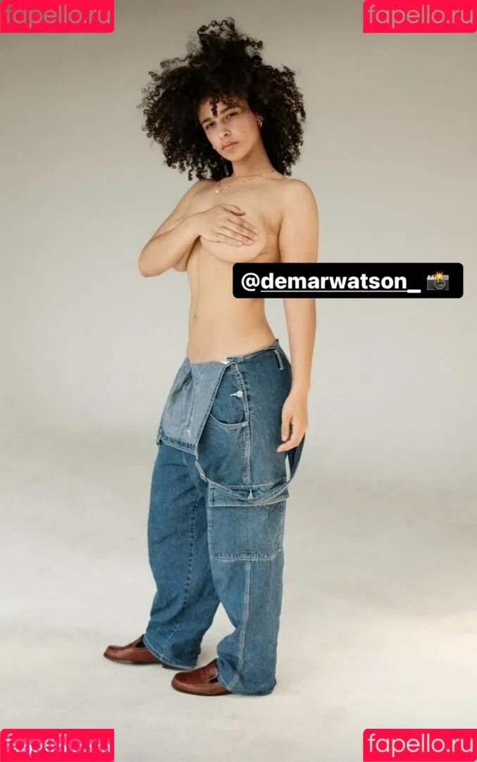 Sarina Onlyfans Photo Gallery 