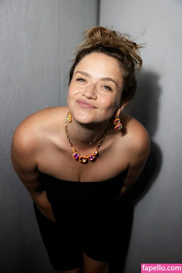 Sarina Onlyfans Photo Gallery 