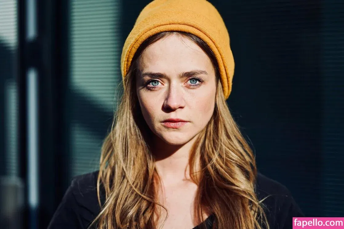 Sarina Onlyfans Photo Gallery 